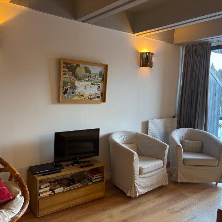 Appartement spacieux, balcon - 8 pers. - FR-1-425-218 - Apartment - 18