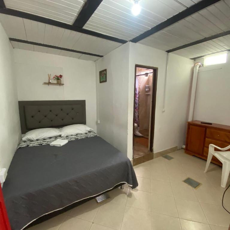 Europa Ecotours - Double Room with Private Bathroom - 3