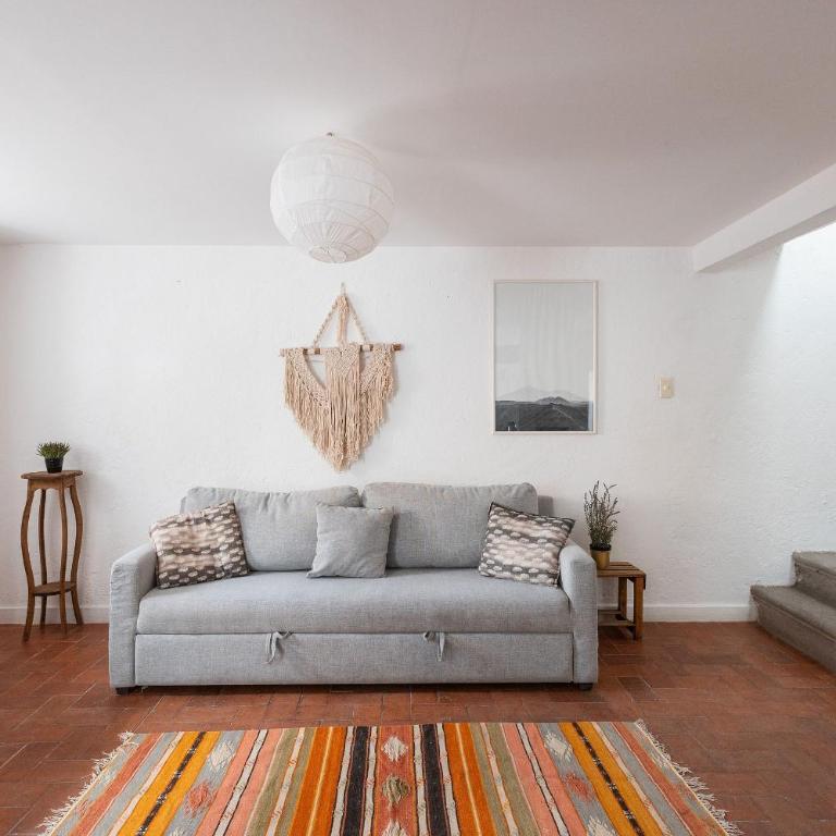 Apartment Next to Callejón de los Sapos: Comfort + Parking - One-Bedroom Apartment - 36