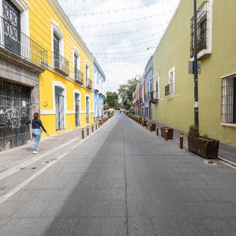 Apartment Next to Callejón de los Sapos: Comfort + Parking - One-Bedroom Apartment - 34