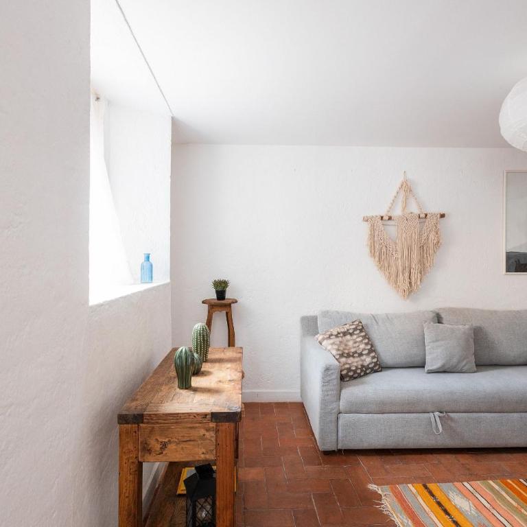 Apartment Next to Callejón de los Sapos: Comfort + Parking - One-Bedroom Apartment - 37