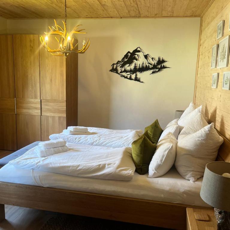 Luxury Guest House, Living Room, Kitchen and Games Room - Deluxe Zimmer mit Kingsize-Bett - 2