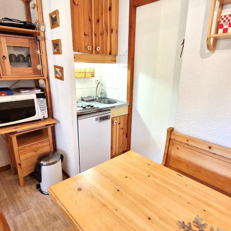 Charmant studio 2-3 personnes, balcon sud, Valfréjus - FR-1-265-215 - Studio - 11