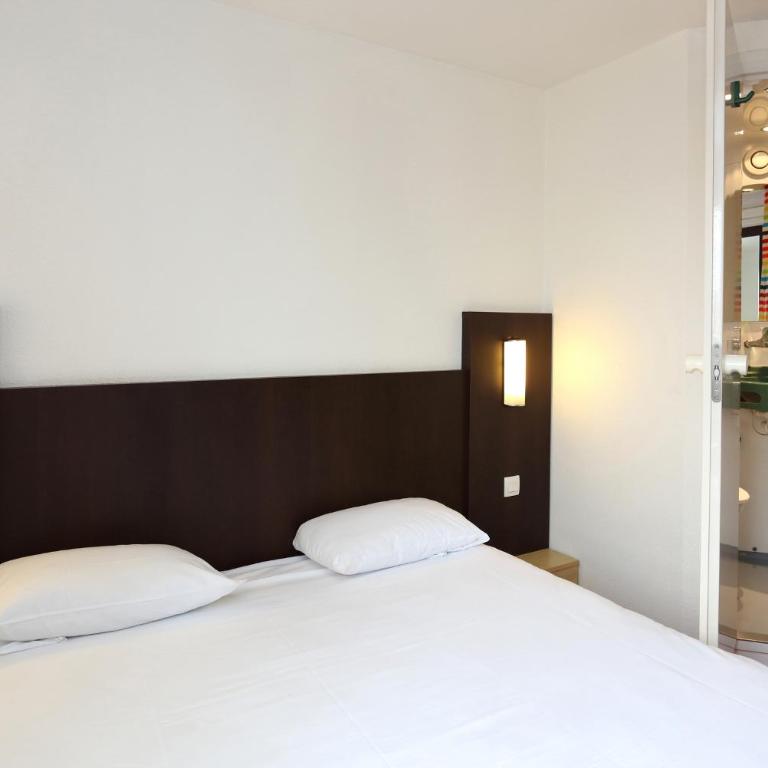 Brit Hotel Essentiel Reims Taissy - Chambre Double - 4