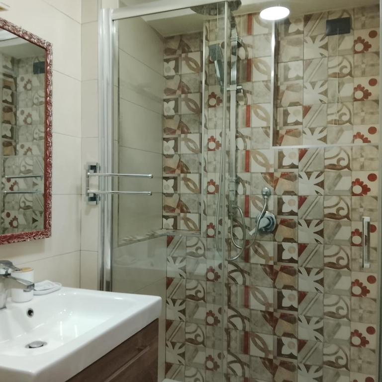Pompei Domus Michaeli Bed & Breakfast - Camera Tripla con Bagno Privato - 8