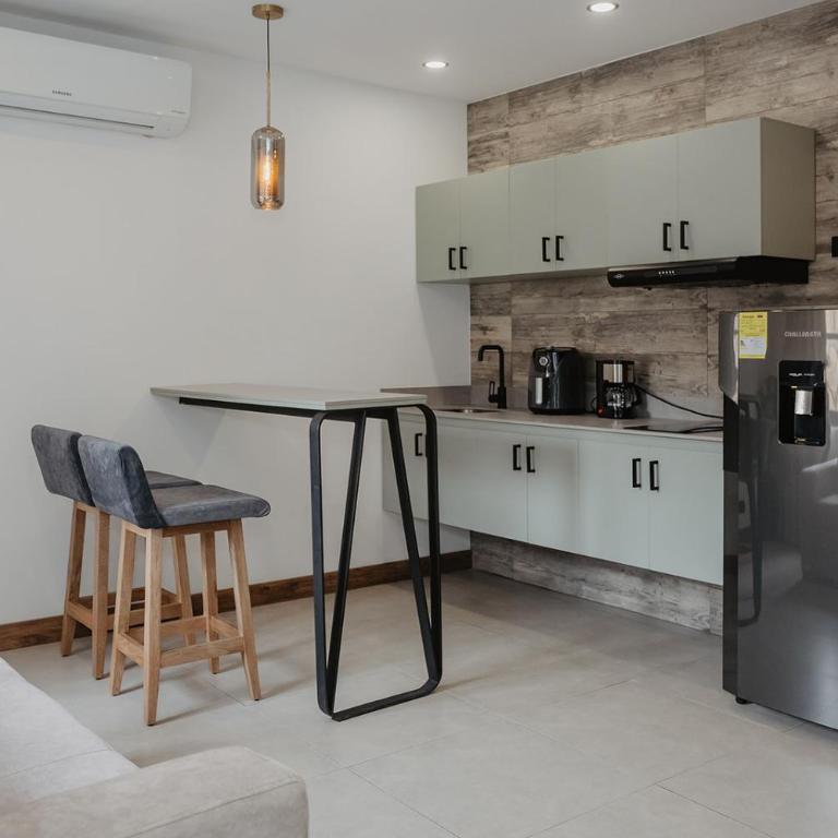 Nomadic Boutique Living and Experience Center - One-Bedroom Apartment - 6
