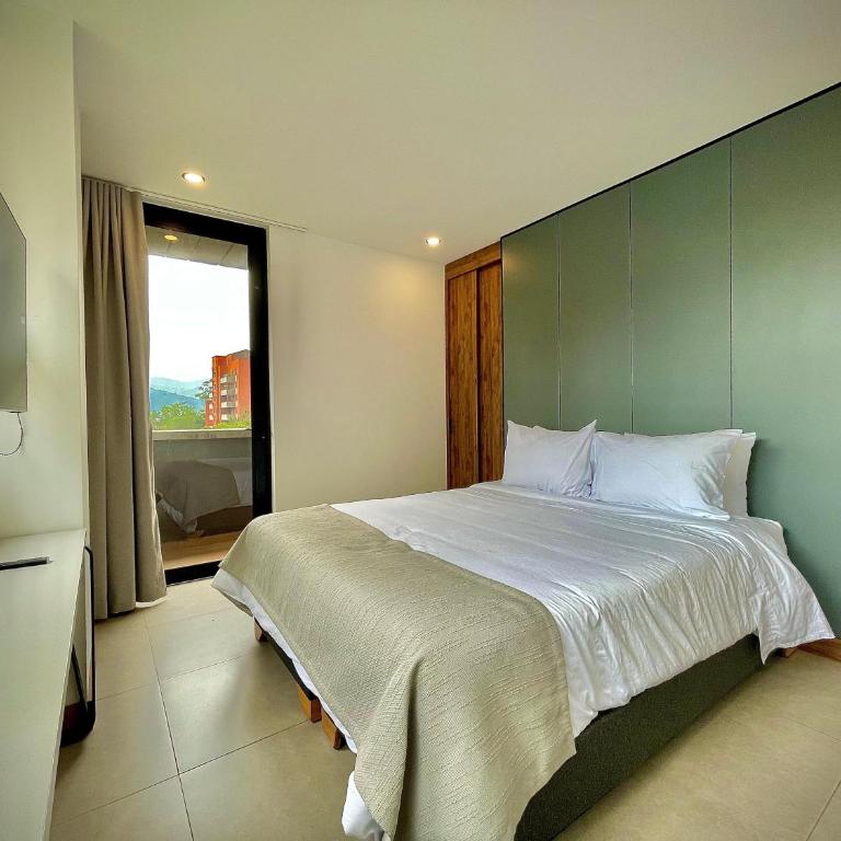 Nomadic Boutique Living and Experience Center - Deluxe Family Room - 7