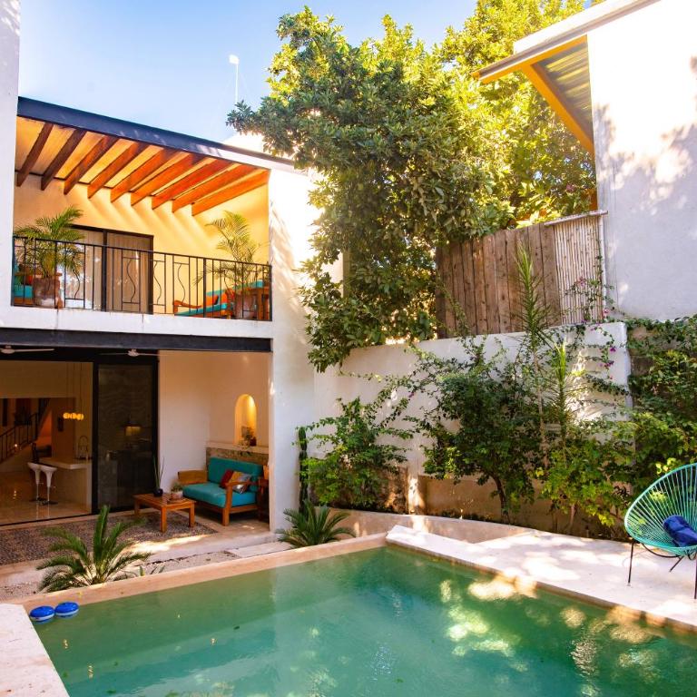 Tropical Paradise in the Centro Historico of Merida - Two-Bedroom Apartment - 1