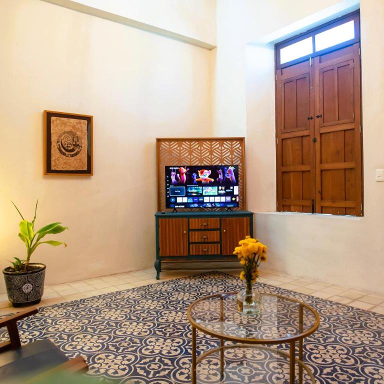 Tropical Paradise in the Centro Historico of Merida - Two-Bedroom Apartment - 6