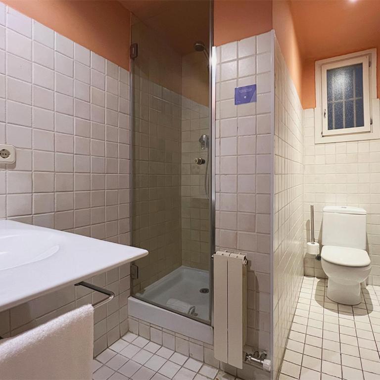Stay U-nique Apartments Borbó - Three-Bedroom Apartment - 23