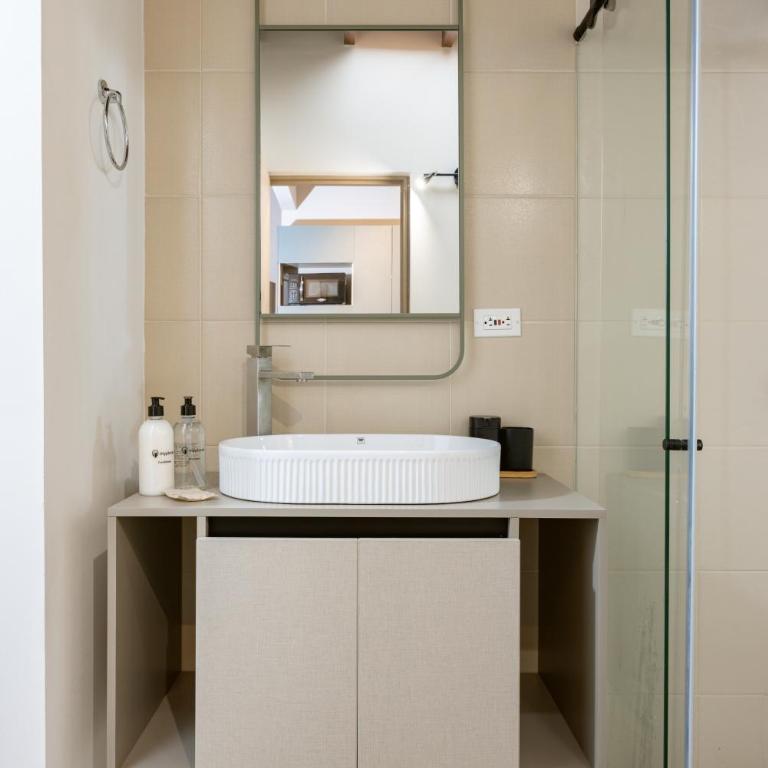 Lucas L - Two-Bedroom Apartment - 6
