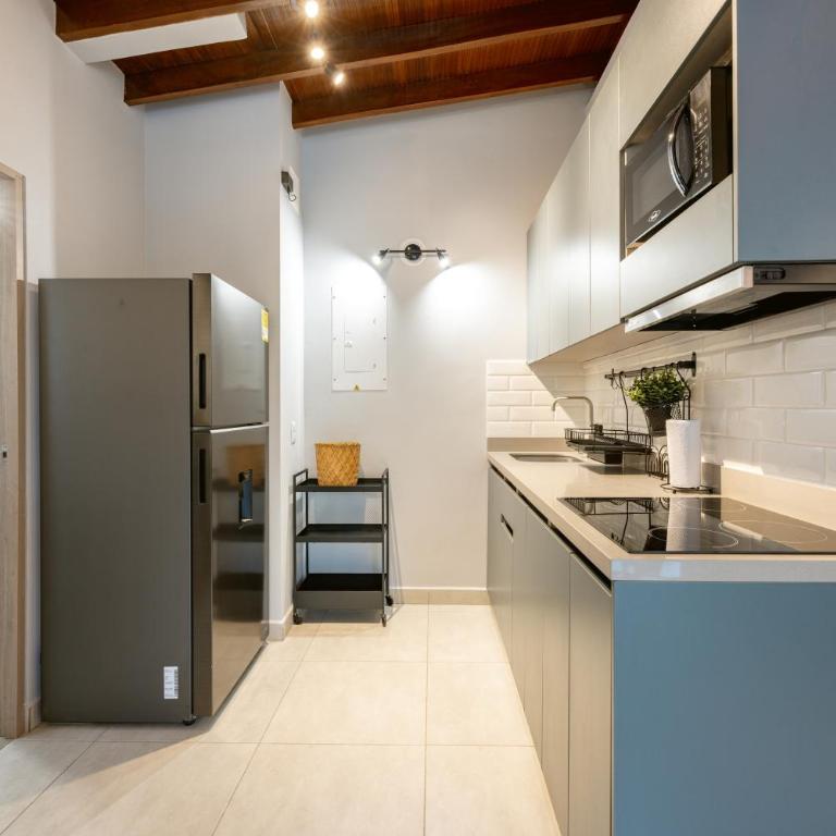 Lucas L - Two-Bedroom Apartment - 18