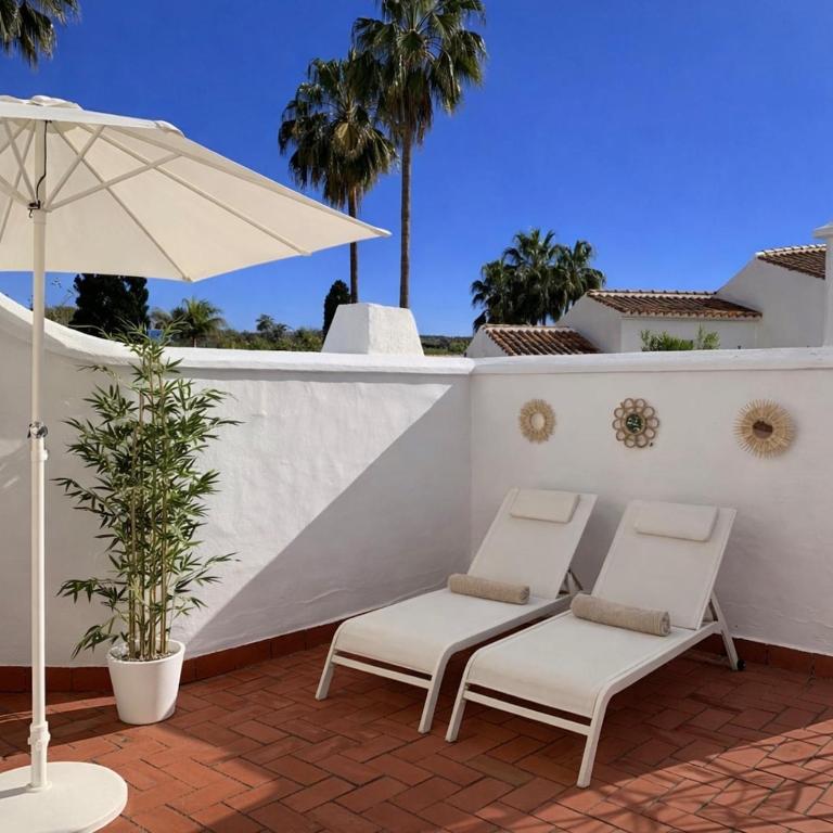 Sunny Flat with Pools & Terrace in Oasis of Nerja - Apartamento de 2 dormitorios - 23