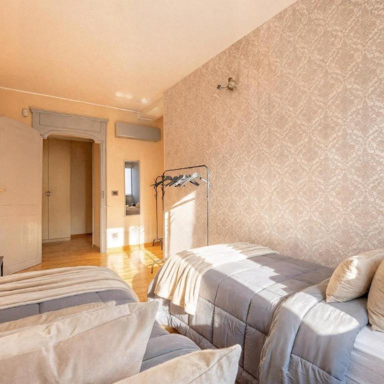 Garibaldi Home, Comfortable for 6 guests - Two-Bedroom Apartment - 12