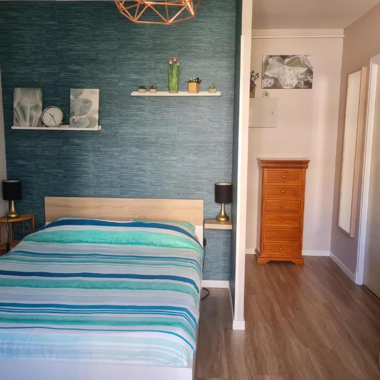 Studio tout confort avec balcon à 100m des Thermes - Appartement 1 Chambre - 4