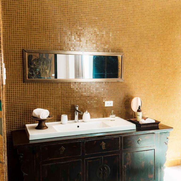Casa Harb Hotel Boutique - Habitación Deluxe (2 adultos + 1 niño) - 11