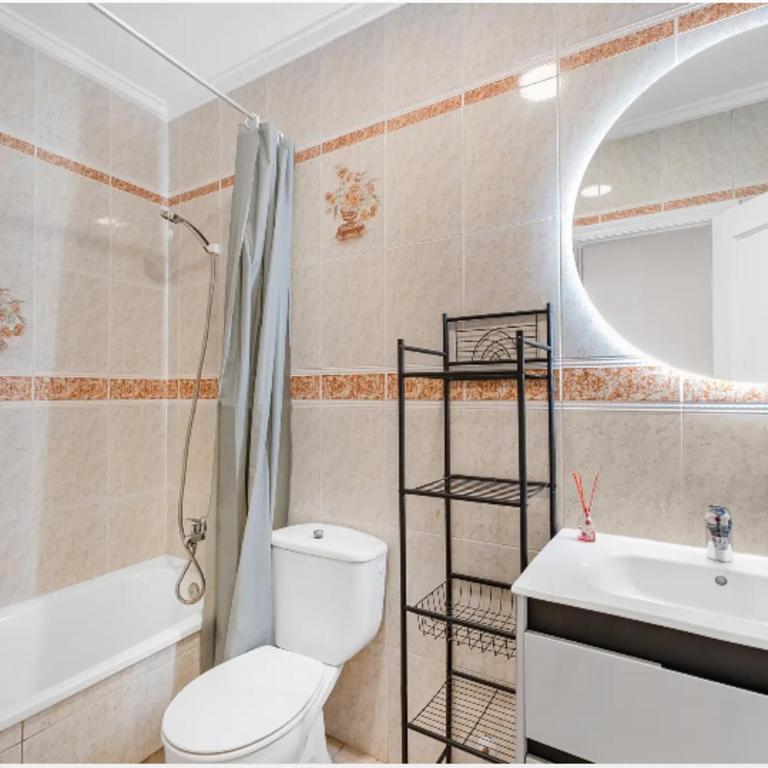 Bajo concordia - Three-Bedroom Apartment - 10