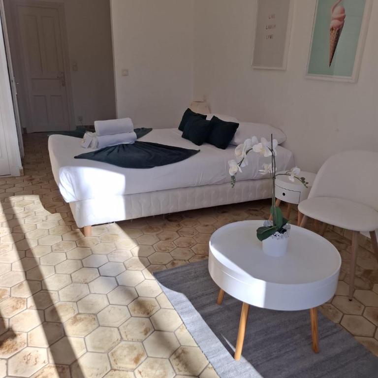 Les Suites de Robinson 08 - Standing Presta - Monolocale King Deluxe - 3