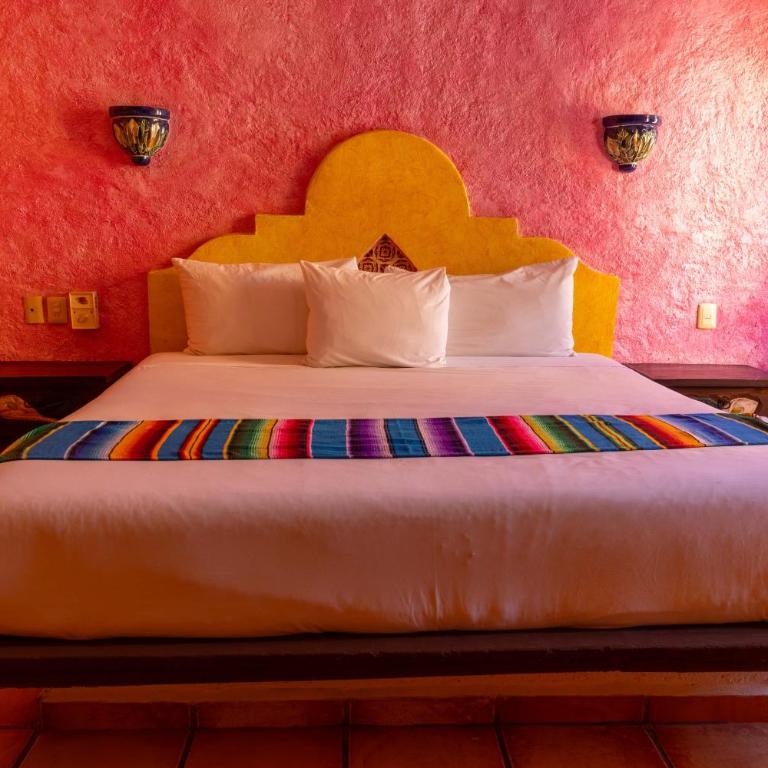 Hacienda Maria Bonita Hotel - Standard Queen Room - 1
