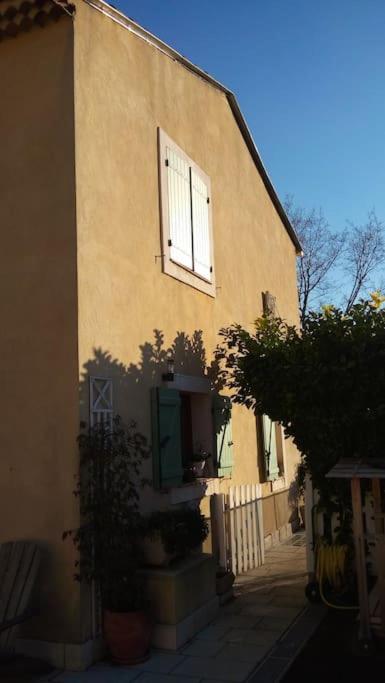 Studio in villa provencal with pool - Appartement 1 Chambre - 19