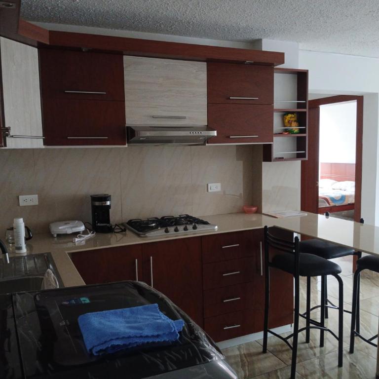 Apartamento Céntrico 3 Habitaciones - Room #1583975101 - 3