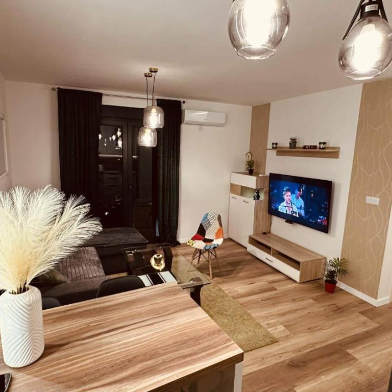 Premium Skver Tuzla - City Center - Two-Bedroom Apartment - 9