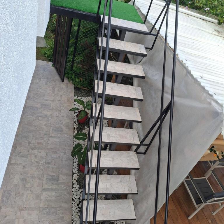 Loft Central con vista a bosque urbano y avistamiento de aves, recibimos tu equipaje antes del check in aprovecha el día - Two-Bedroom House - 18