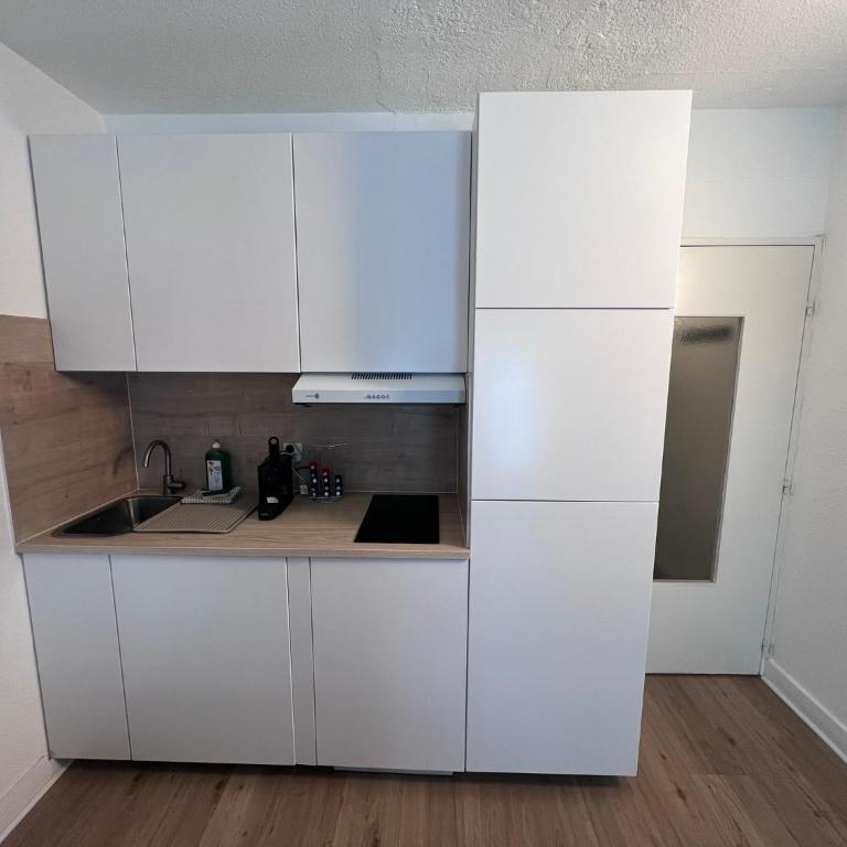 Les Appartements De Lina - Studio 44 - Self Check-In - - Appartement 1 Chambre - 4