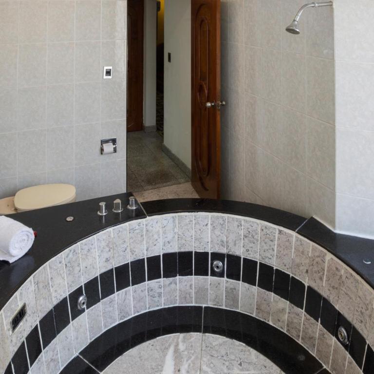 Hotel Escala Siglo XXI - Habitación Deluxe - 5