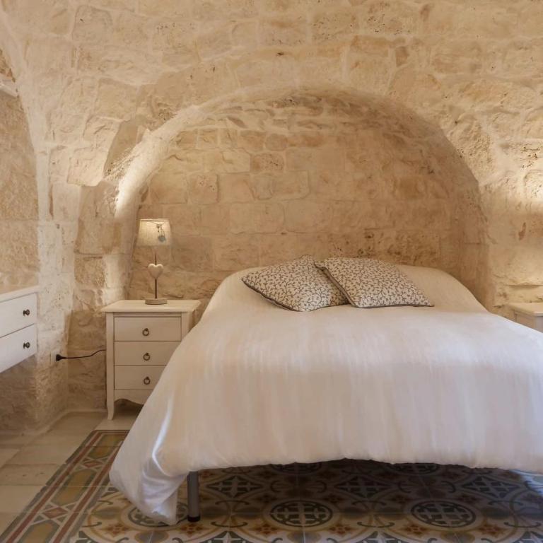 Trullo Badessa with private pool - Villa - 8