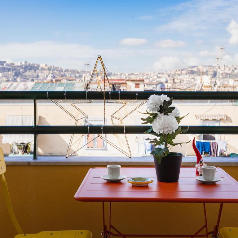 Seven Nap - Central Rooms - Camera Matrimoniale con Balcone (3 Adulti) - 1