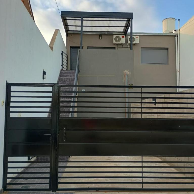 Confort urbano - Departamento con cochera - Apartamento de 2 dormitorios con balcón - 24