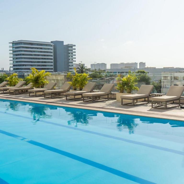Luxury Apartment Suite Lake View 2 min Airport - Two-Bedroom Apartment - 3