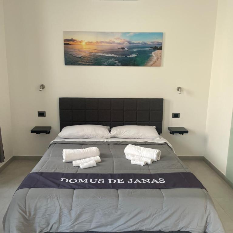 Domus de janas 1 - Double Room with Private Bathroom - 4