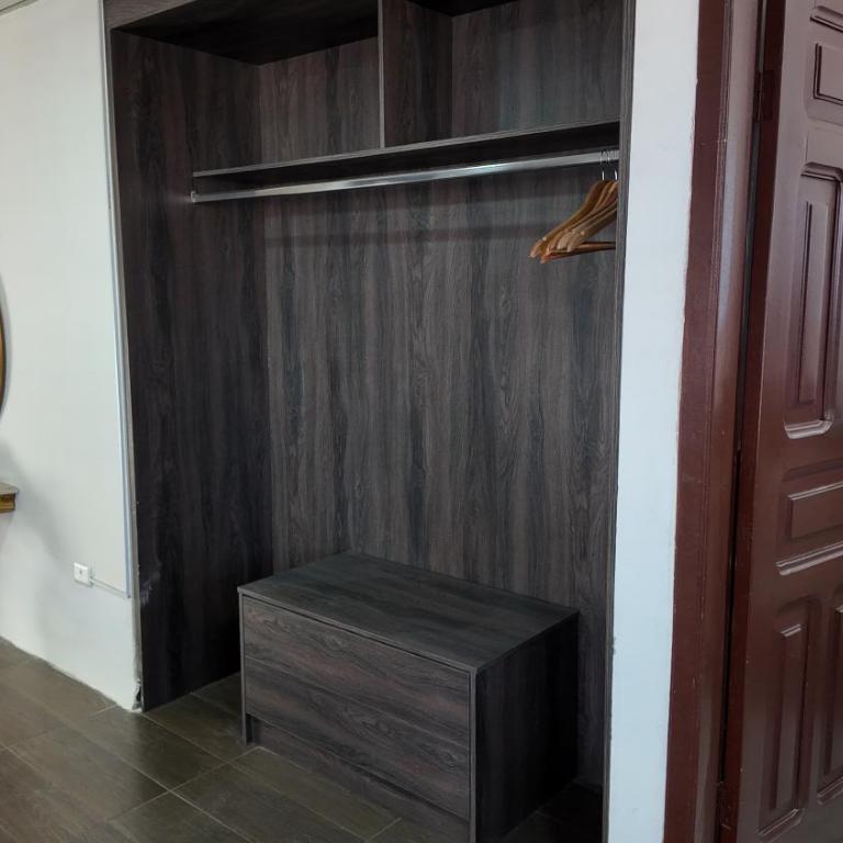 Hotel Royalty - Suite with Spa Bath - 4