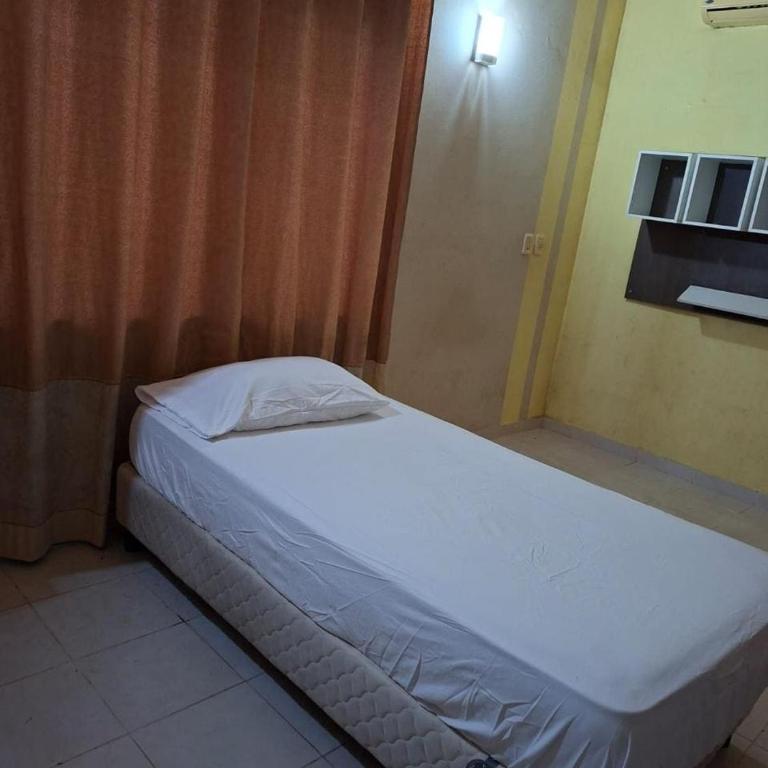 Casa quinta en Capiatá - Three-Bedroom House - 17