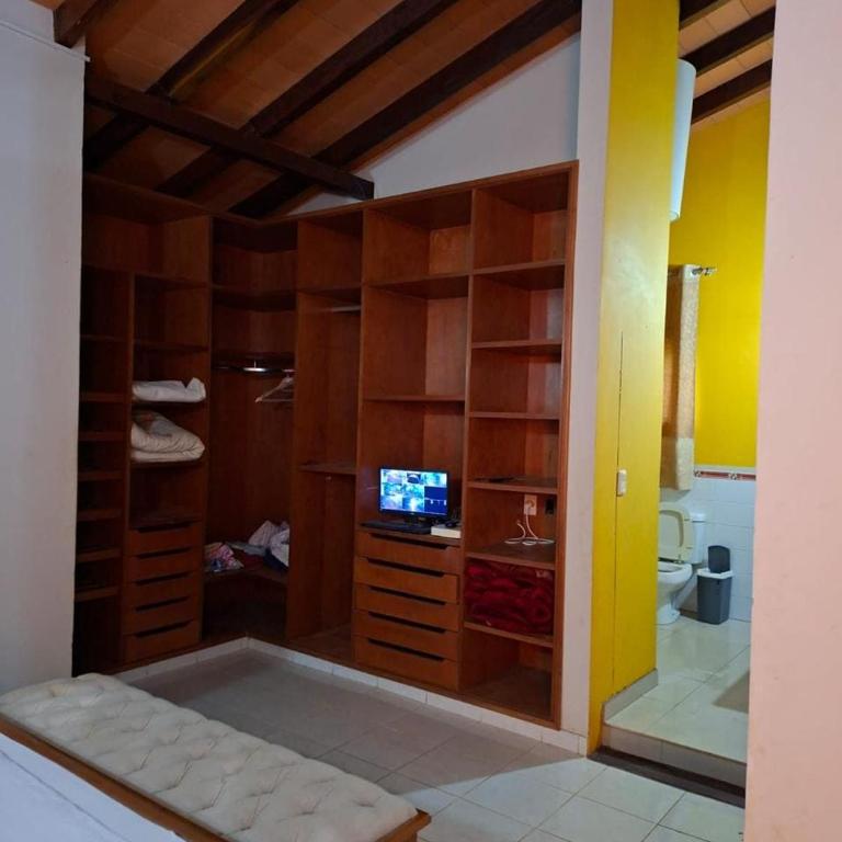 Casa quinta en Capiatá - Three-Bedroom House - 15