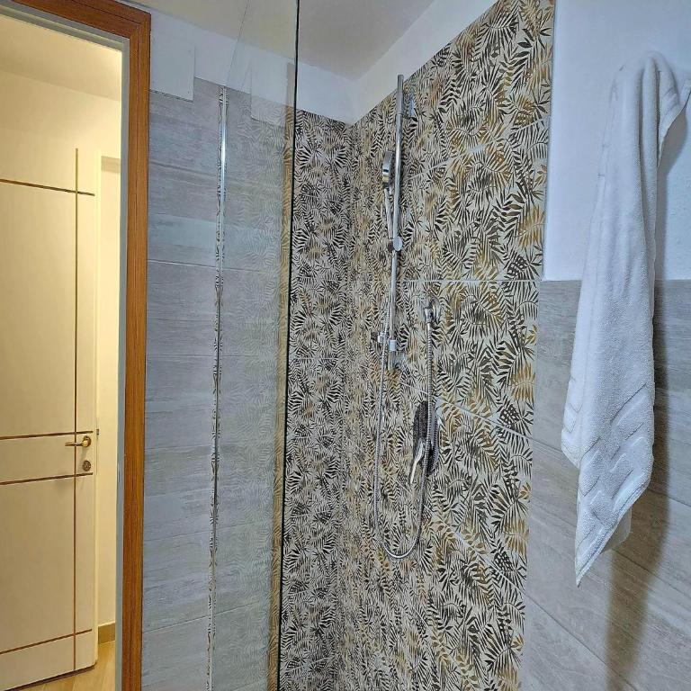 Con vista mare, terrazza, aria condizionata - Appartamento con 2 Camere da Letto - 6