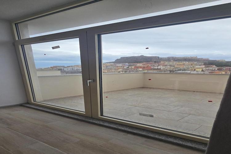 Con vista mare, terrazza, aria condizionata - Appartamento con 2 Camere da Letto - 9