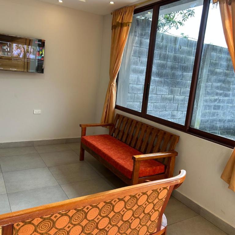 My house in Macas, Sevilla Don Bosco - Five-Bedroom House - 24