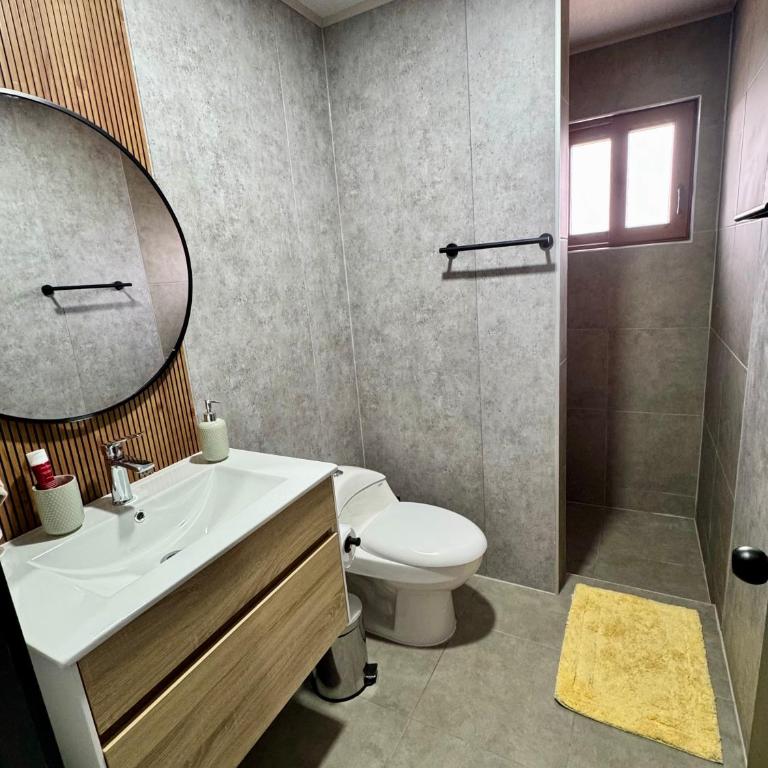 casa mirador lago rapel - One-Bedroom House - 7