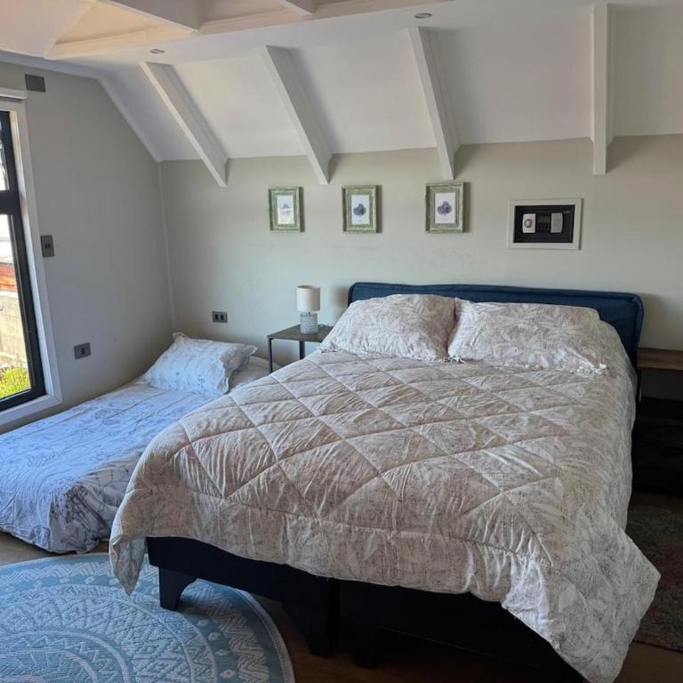 Casa Familiar Parking privado Terraza HotTub - Room #1586568101 - 18