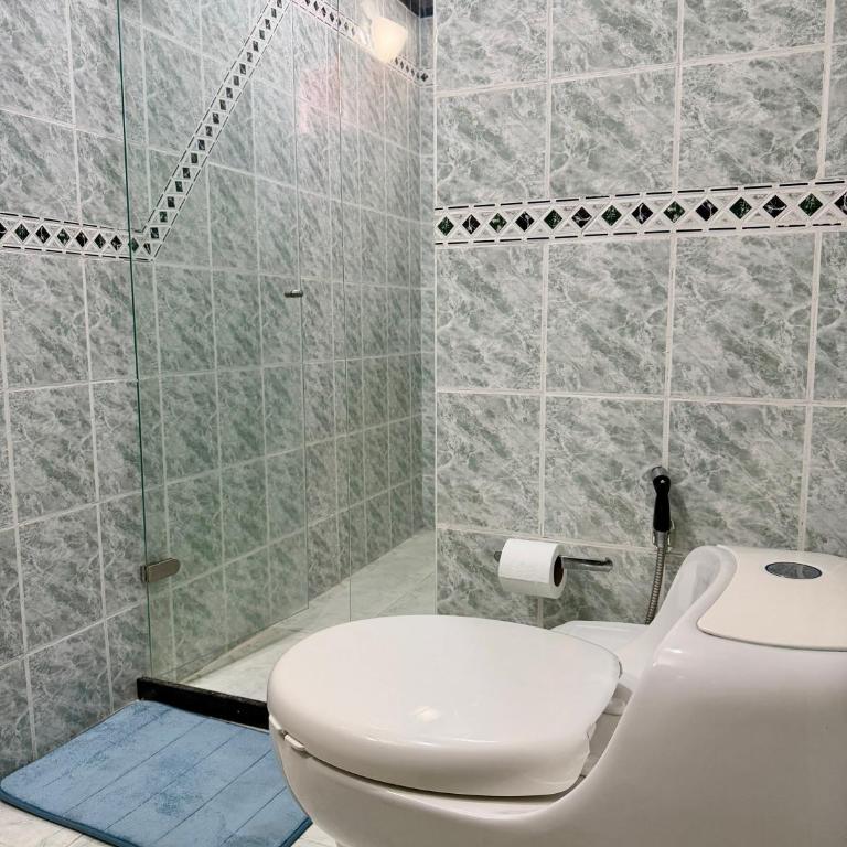 Cozy Apartment Near Airport, Beaches & Old City - Apartment with View and Balcony - 24