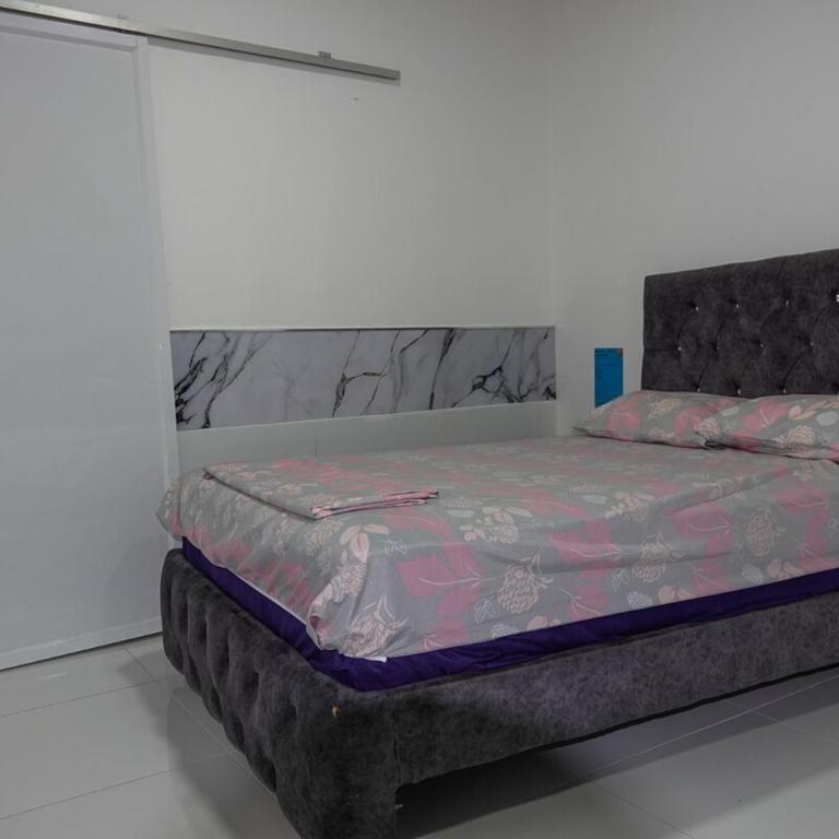 San Cristóbal Surf House II - Room #1586579801 - 13