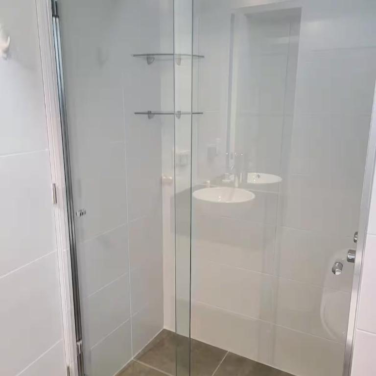 Hermozo Apartamento con vista al Mar - Two-Bedroom Apartment - 3