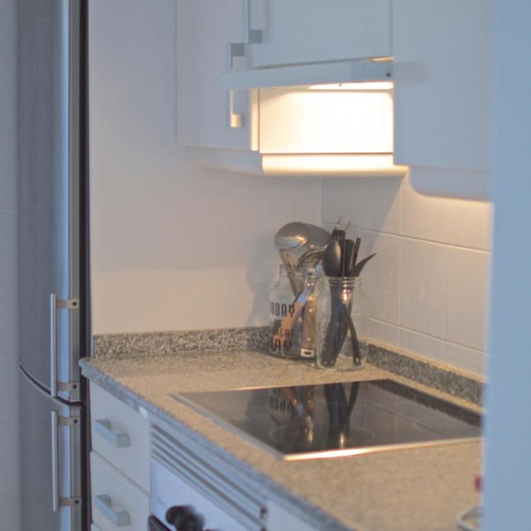 Apartamentos Santa Clara - Apartamento de 2 dormitorios con vistas al mar - 12D - 8
