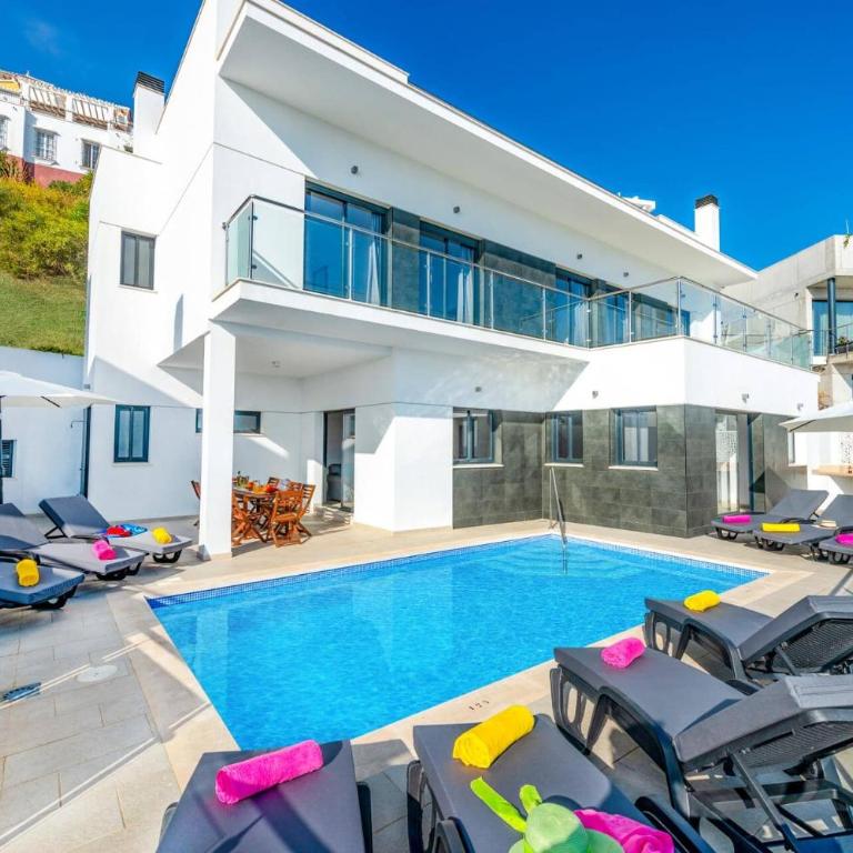 Villa Ladera Sol by Villa Plus - Villa - 2