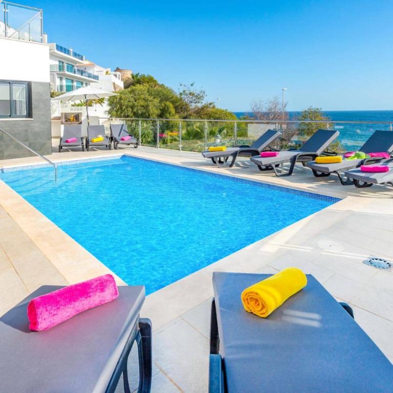 Villa Ladera Sol by Villa Plus - Villa - 3