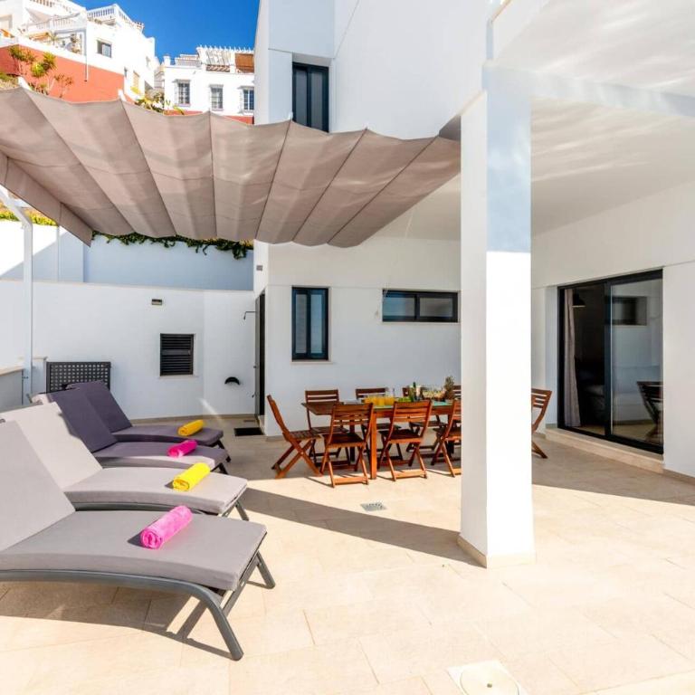 Villa Ladera Sol by Villa Plus - Villa - 26