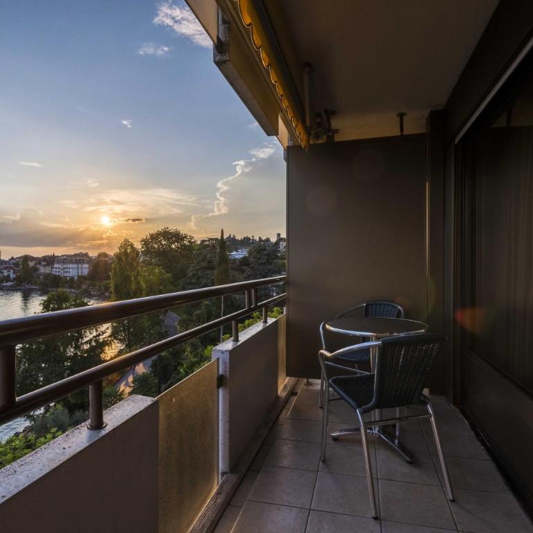 Royal Plaza Montreux - Deluxe Doppelzimmer mit Balkon sowie Park- und Seeblick oder Seeblick - 3